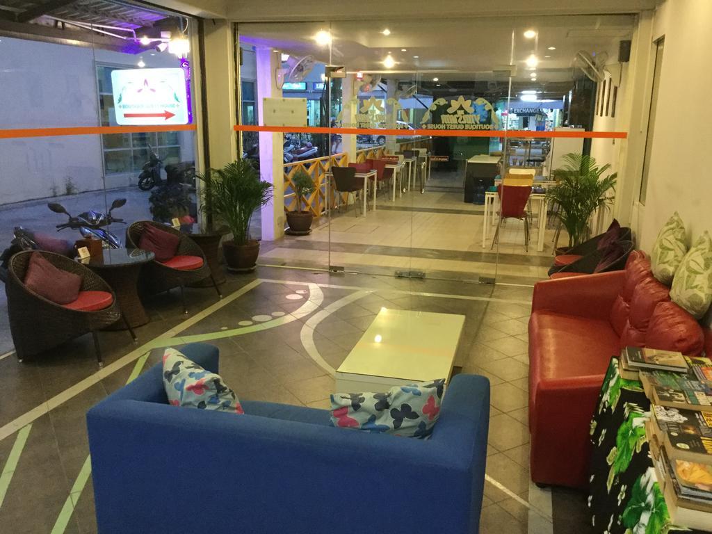 The Yim Siam Hotel Patong Ngoại thất bức ảnh