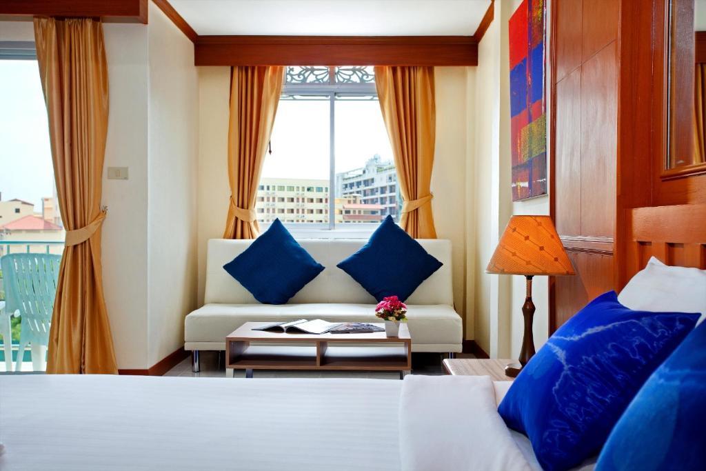 The Yim Siam Hotel Patong Ngoại thất bức ảnh