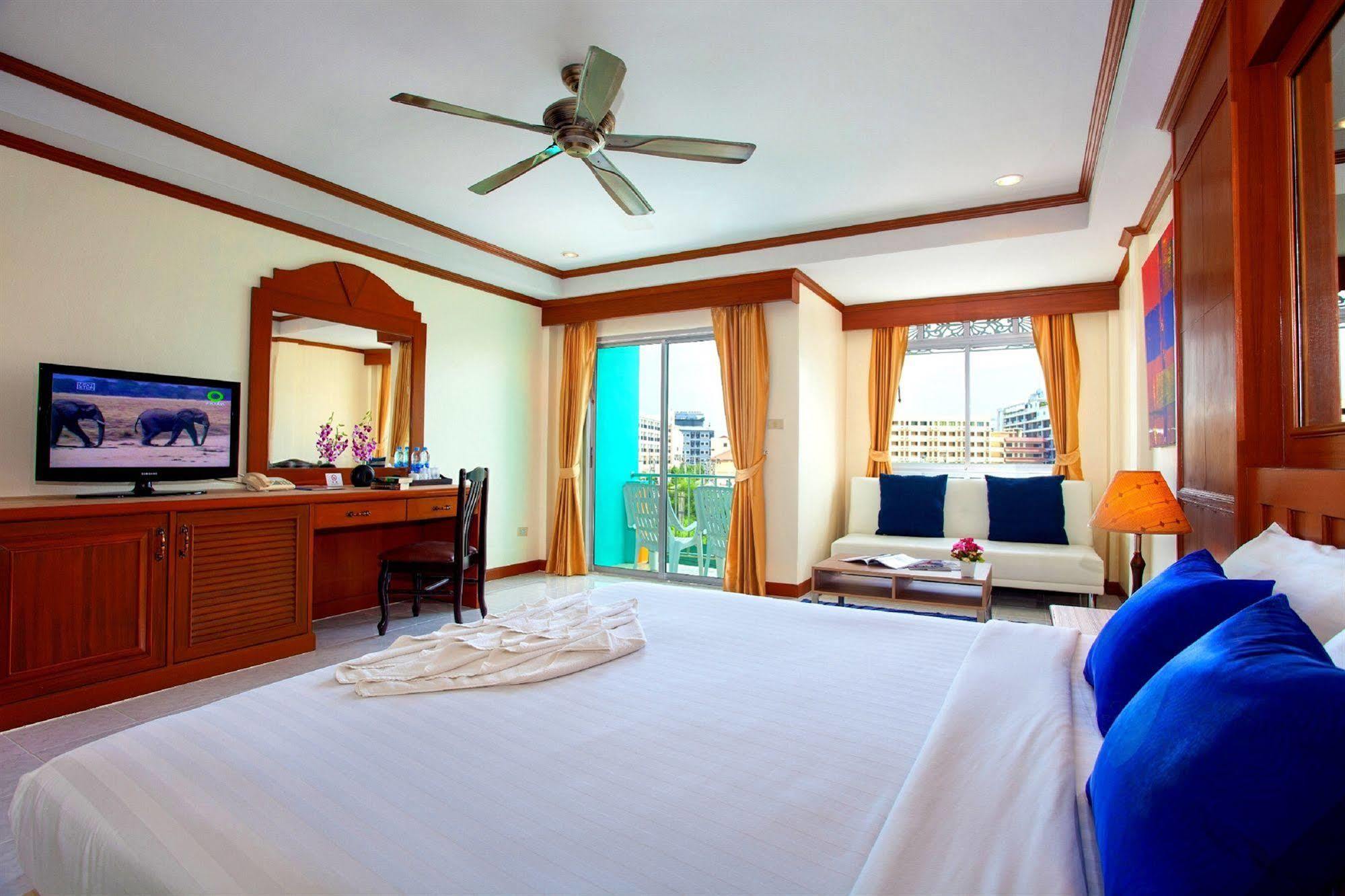 The Yim Siam Hotel Patong Ngoại thất bức ảnh